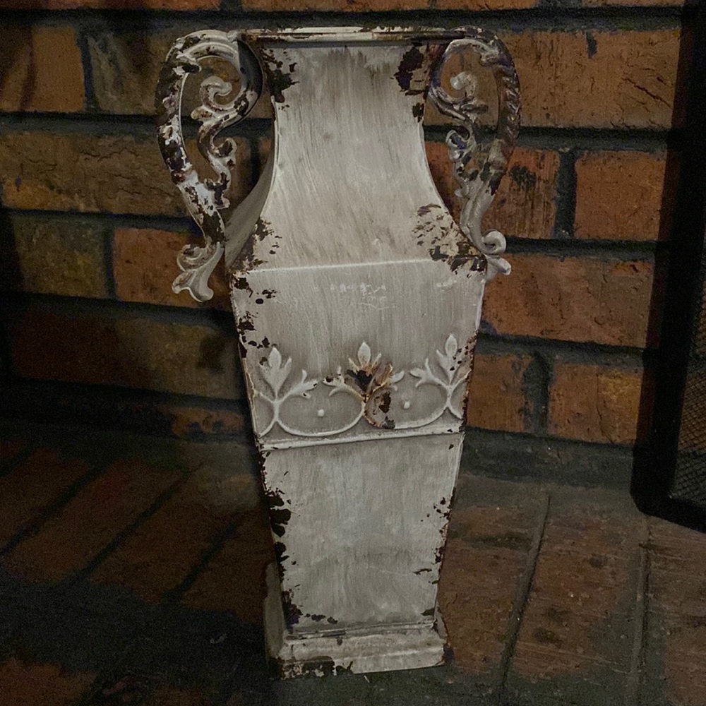Metal vase